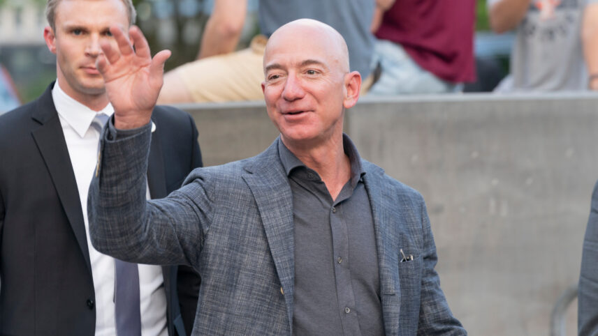 Maailma üks esirikkureid, Jeff Bezos lendab kosmosesse.