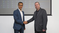 rwe_planet_os_partnership_handshake_from_left_rainer_sternfeld_founder_and_ceo_of_planet_os_and_peter_terium_chief_executive_of_rwe.jpg