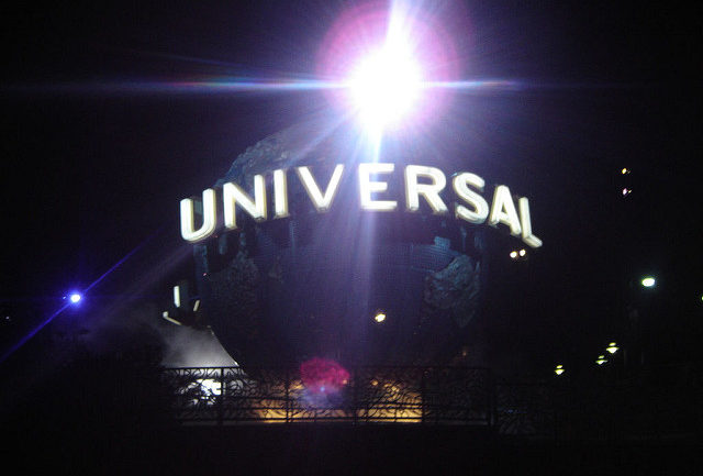 universal_logo.jpg