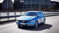 volvo-cars-and-autoliv-partner-up-for-self-driving-car-trials-that-are-set-for-2017_3.jpg