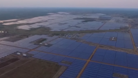 india-largest-solar-farm.png