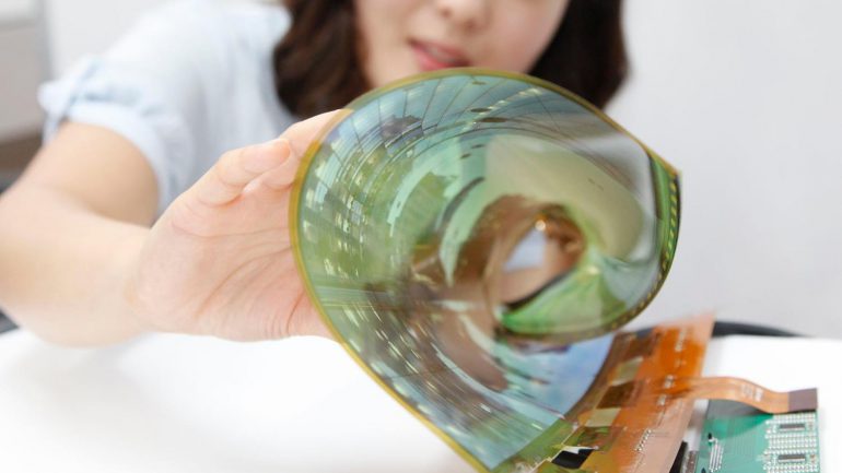 lg-rollable-oled-display-flexible-rollable.jpg