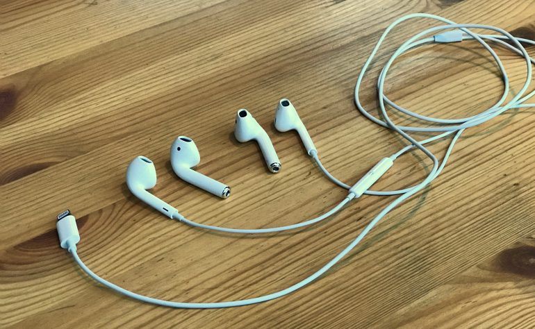 Airpods vs tavalised Apple\'i kõrvaklapid.