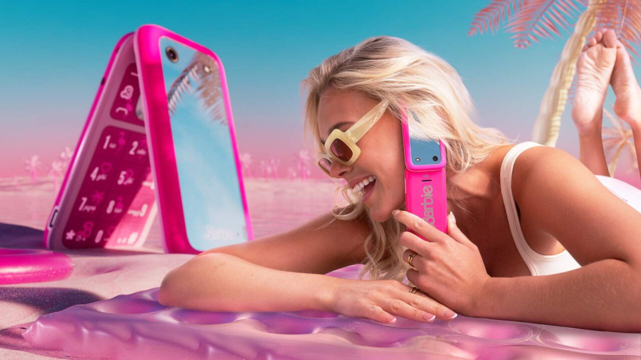 HMD Barbie telefon