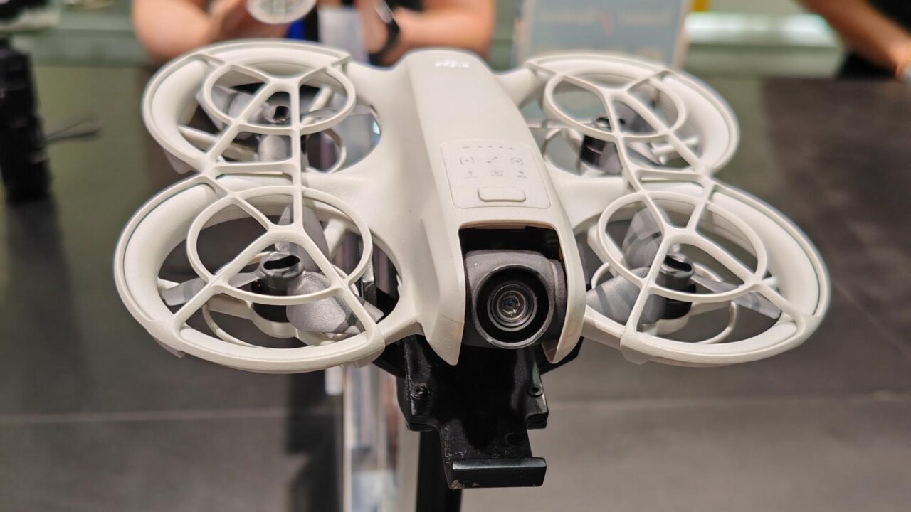 DJI Neo